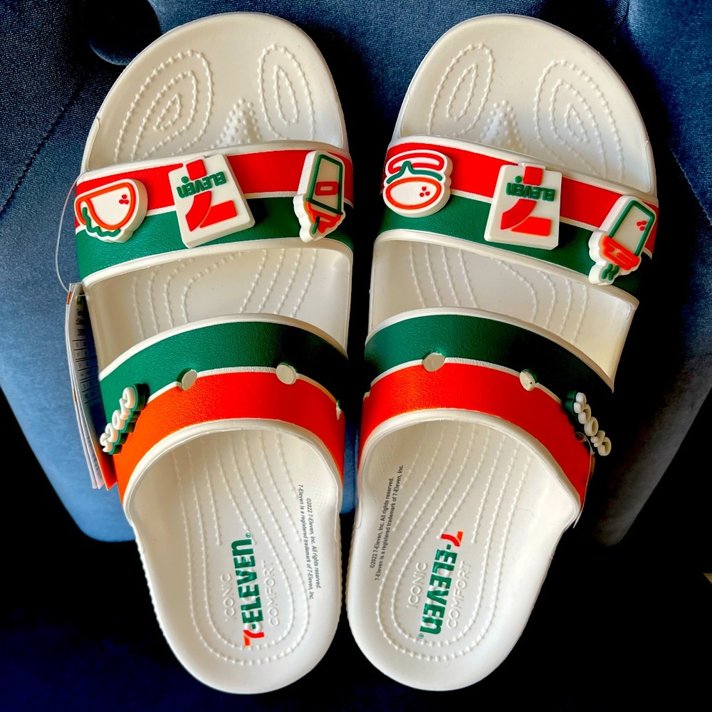 7-ELEVEN X CROCS CLASSIC 2 STRAP SANDAL